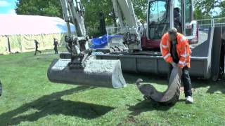 Graafmachine feestterrein Harkema 2015 [upl. by Shama]