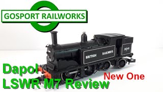 A Newbies review Dapol LSWR M7 Class Review New 23 Version [upl. by Yemorej]