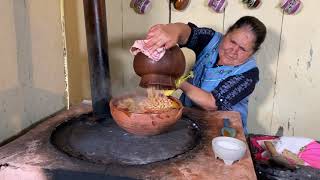 Frijoles Charros para Fiestas De Mi Rancho A Tu Cocina [upl. by Androw682]