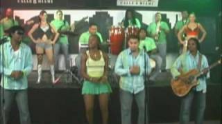 GRUPO KAZZABE  BAILA BAILA [upl. by Gerek]