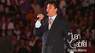 Juan Gabriel en el Rose Bowl Popurri de cumbias [upl. by Lias]