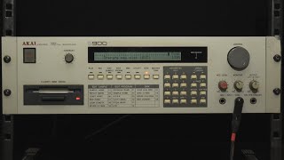 How to use the Akai S900  S950 Sampler Complete Tutorial [upl. by Burch]