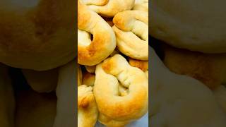 TARALLI PUGLIESI Ricetta sul canale shorts [upl. by Nohsed792]