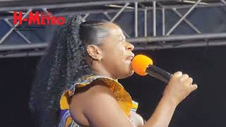 Dorcas Moyo performing at evangelist Eria Chibvongos gospel crusade [upl. by Akaenahs]