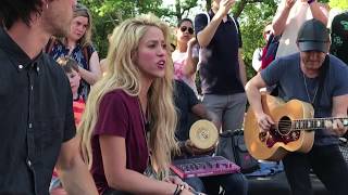 Shakira  Chantaje Live in Washington Square Park  En Vivo en Washington Square Park [upl. by Renaud]