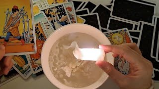 🕯ŠTO morate ZNATI Hitna poruka za nekoga 🪔 Tarot čitanje [upl. by Gaw]