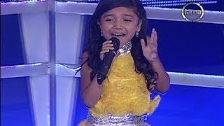 Valeria canta Yo soy una mujer  La Voz Kids Perú  Conciertos en vivo  Temporada 1 [upl. by Ludly812]