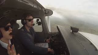 Emergency landing Cessna 172  Step by step with an instructor  PFL  Student pilot PPL [upl. by Naahs]