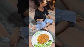 Spicy 🔥🥵 garlic noodles food eggmaggie cooking cookingfood trendingshorts recipe homefood [upl. by Eiramnwad]