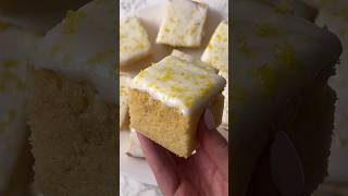 Lemon drizzle traybake cake 🍋 [upl. by Janetta]