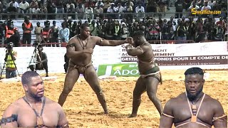 Intégralité combat Tapha Tine vs Eumeu Sène  Bagarre intense et lutte pure [upl. by Reffotsirk]