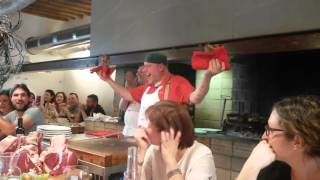 Officina della bistecca Dario Cecchini viva la ciccia e chi la stropiccia [upl. by Balfore]