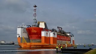 Transport FPSO Armada Intrepid onboard the Dockwise Vanguard [upl. by Joelie]