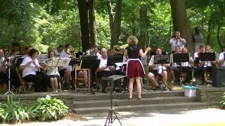 Auf der Vogelwiese Polka in Cleveland German Garden [upl. by Anahir912]