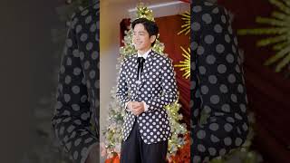 JOSHUA GARCIA strikes a pose for pasko [upl. by Sel]