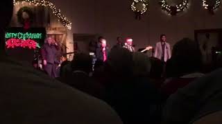 Dailey amp Vincent  That Spirit of Christmas  The Red Barn Convention Center 120217 [upl. by Sirak]