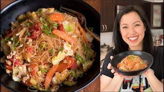 The Perfect Lockdown Recipe Glass Noodle StirFry Pad Woon Sen [upl. by Errised517]