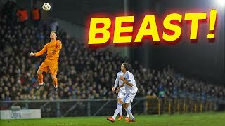 How To Jump Like Cristiano Ronaldo Tutorial  Boost Your Jumping Power [upl. by Ferretti72]