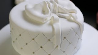 Cake Design ép 2  Wedding Cake ou gâteau de mariage [upl. by Nnahtur]