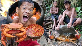 Primitive Technology  Kmeng Prey  Cooking Crab [upl. by Isia974]