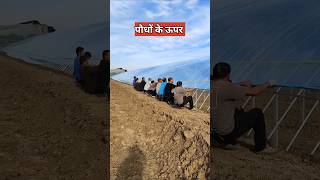 फसलों के ऊपर थैली क्यों लगाते है  plastic mulching in agriculture [upl. by Asyral]