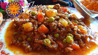 Picadillo de Carne Molida [upl. by Enatan935]