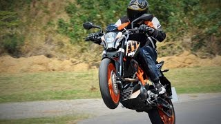 2015 KTM 390 Duke Video Review [upl. by Diaz83]