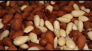 Comment retirer la peau ou émonder des amandes facilement [upl. by Netsrijk]