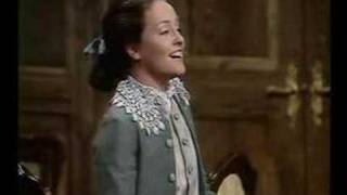 Frederica von Stade as Cherubino [upl. by Nogaem]