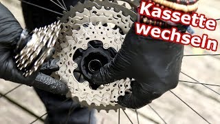 Kassette am Mountainbike wechseln [upl. by Ardnahs]