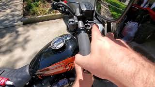 Changing FlyByWire Electronic Throttle Grips on a HarleyDavidson FXBBS [upl. by Slinkman]