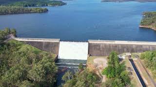 Tinaroo Dam [upl. by Niliac]