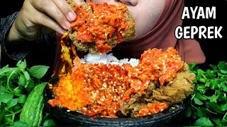 AYAM CRISPY SAMBAL GEPREK  ASMR APAAN YAA INIH SUARA NGOROK DOMINAN 🤣 [upl. by Arateehc]