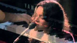 Norah Jones  Summertime [upl. by Martguerita336]