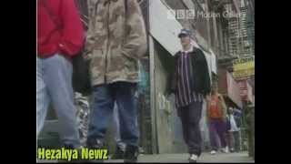 THROWBACK NEWZ Baggy Clothes Are Becoming Fashionable With Teens1993 Report [upl. by Ttevy]