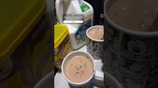 Hot chocolate with almond milk Chocolate quente com leite de amêndoas chocolate almondmilk [upl. by Nagad]