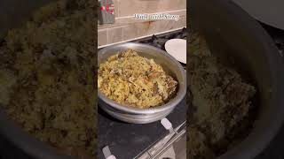 Malabar Chicken Dum Biriyani dum pottikkaldinner malayalamsong love foodblog food [upl. by Guarino137]