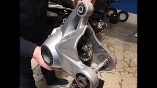 Cardano e albero di trasmissione BMW R 1200 RT  GS  Cardan shaft [upl. by Yecats]