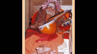 Periyava Kural  Maha Periyava Singing Thevaram [upl. by Rip]