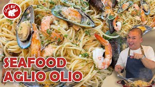 SEAFOOD AGLIO OLIO [upl. by Phox]