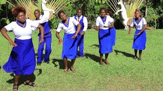 SIMAMA NA MIMI OFFICIAL VIDEO  St Francis Kenze Catholic Choir  Mutomo  SKIZA DIAL 860660 [upl. by Minny]