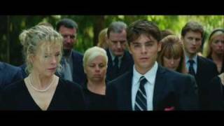 Bandeannonce 2 VF  Le secret de Charlie [upl. by Lleryd]