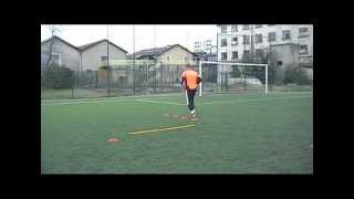 entrainement gardien but  exercice deplacement 1 gardien de but football goalkeeper training [upl. by Devine]