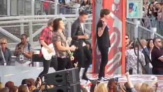 One Direction Best Song Ever 1D Orlando TODAY Show [upl. by Guimond700]