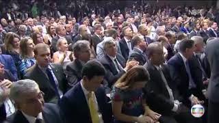 Demônio invade corpo de Michel Temer durante discurso 😱 [upl. by Wanyen]