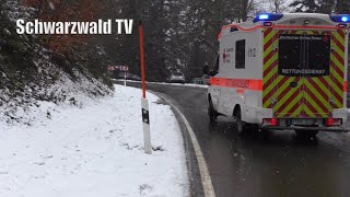 🚨🚛 Todtmoos Lkw kollidiert mit Pkw bei Schneeglätte auf L 151  Kleinkind an Bord 21022022 [upl. by Ania]