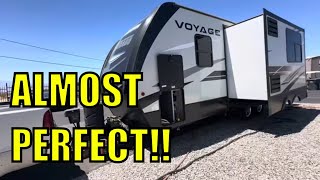 AMAZING travel trailer equipped almost PERFECTLYWinnebago Voyage 2427RB Travel trailer [upl. by Ameer723]