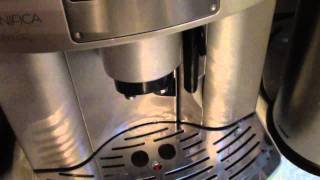 Test DeLonghi ESAM 3400 Kaffeevollautomat [upl. by Ennovaj]