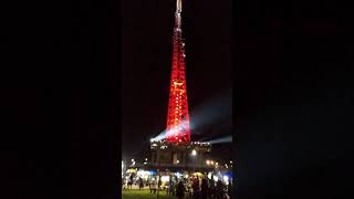 Torre de tv Brasília iluminada com cantada de natal [upl. by Devehcoy]