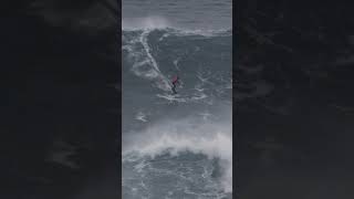 Pedro Scooby fazendo bonito na Nazaré [upl. by Aitan926]